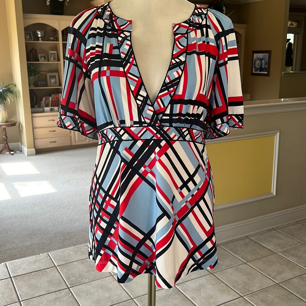 BCBGMAXAZRIA Top Shirt Size Medium M
